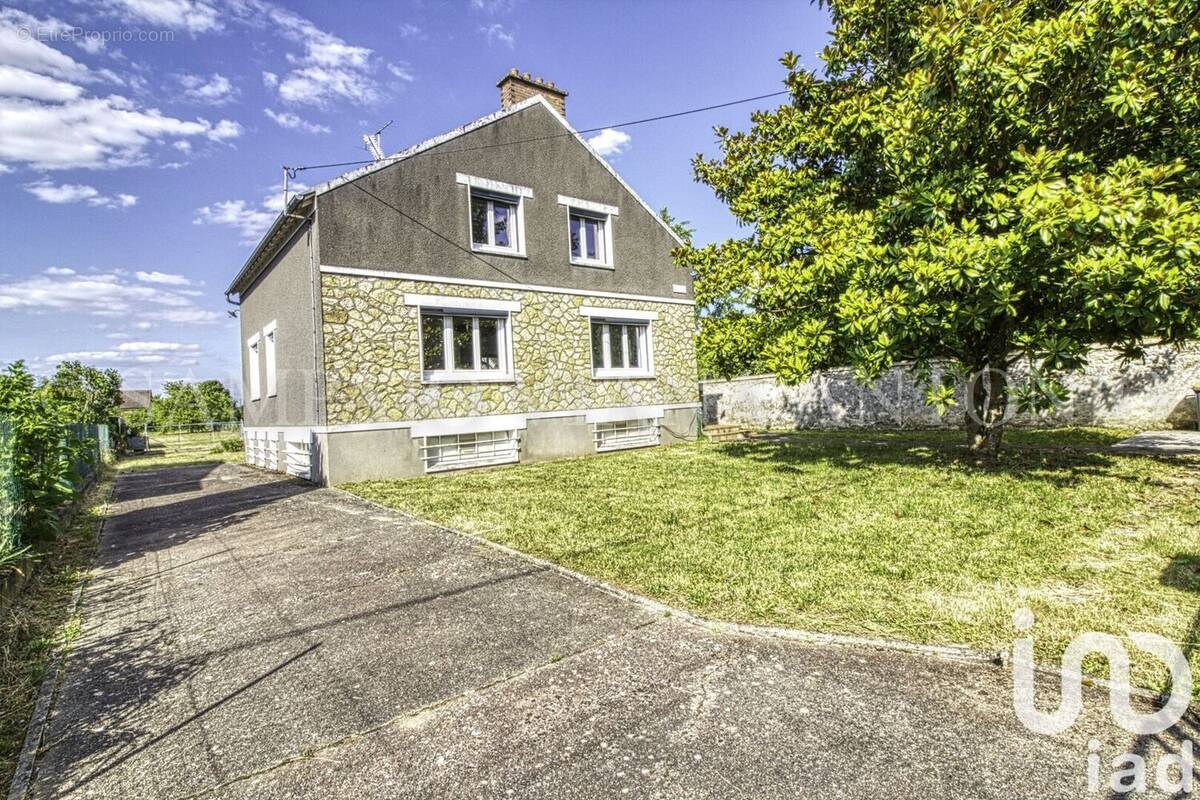 Photo 1 - Maison à PUISEAUX