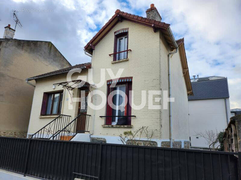 Maison à ROSNY-SOUS-BOIS
