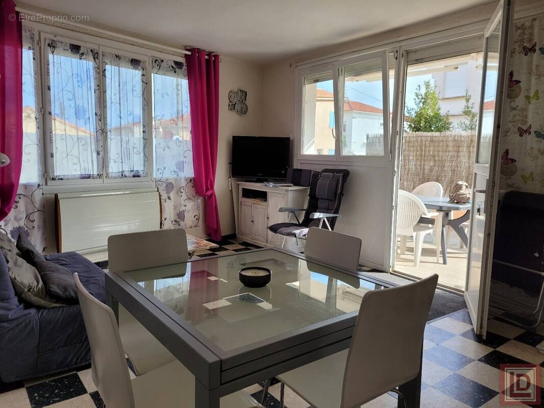 Appartement à FLEURY