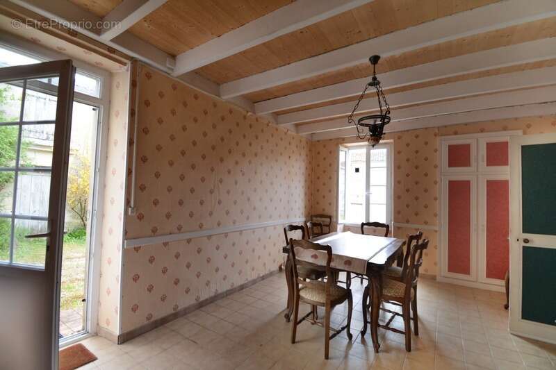 Maison à HIERSAC