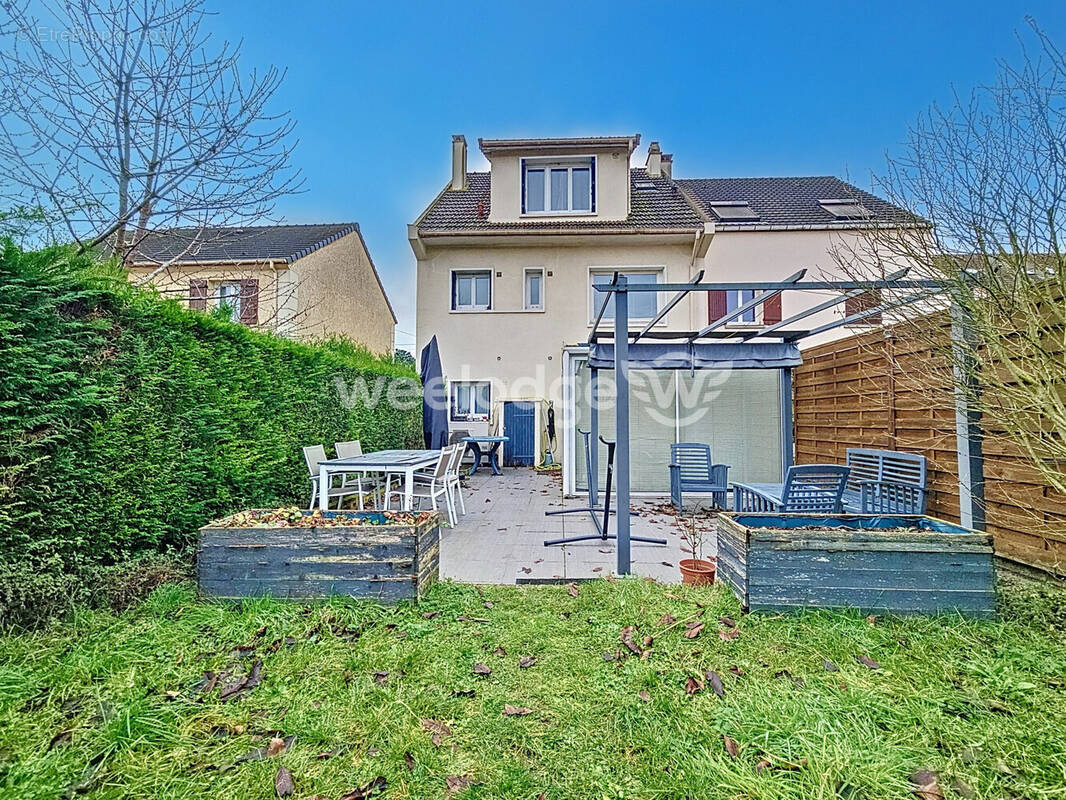 Maison à ERAGNY
