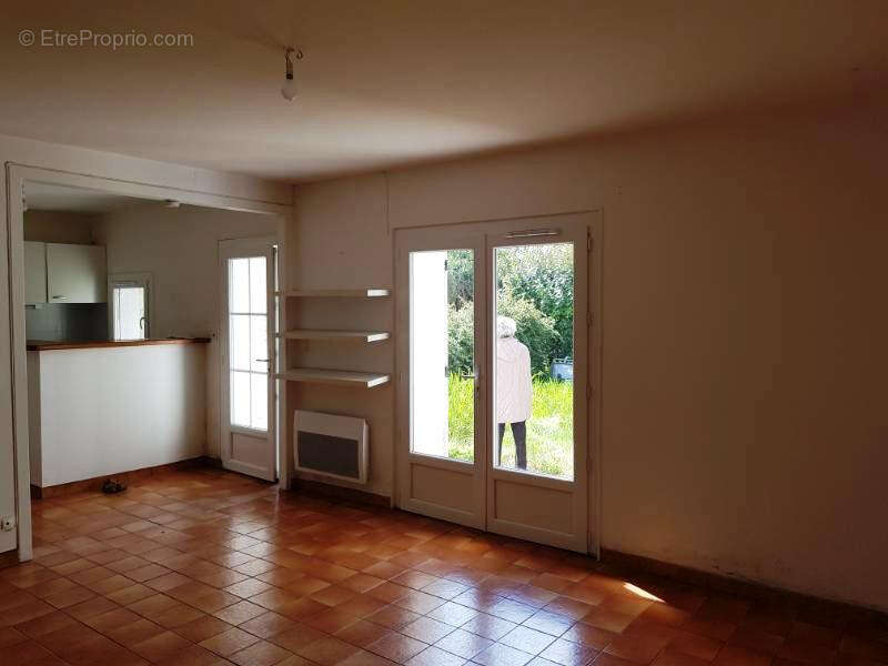 Maison à MIGNALOUX-BEAUVOIR