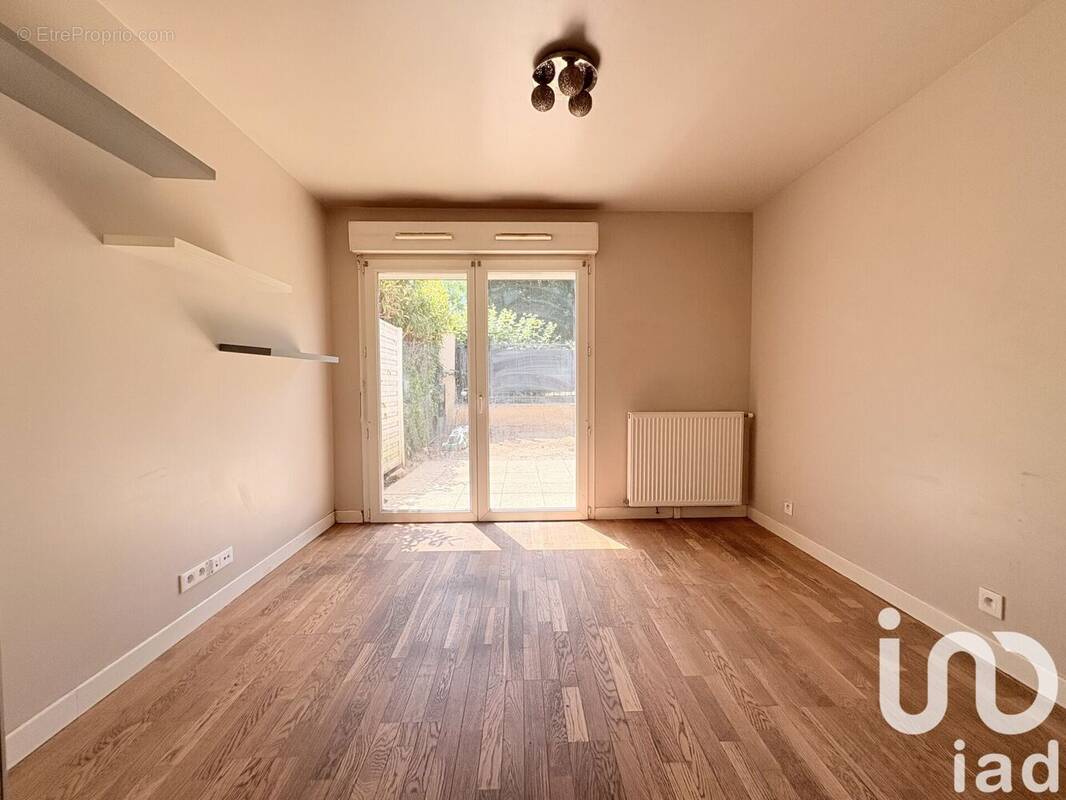 Photo 1 - Appartement à SAINT-PIERRE-DU-PERRAY