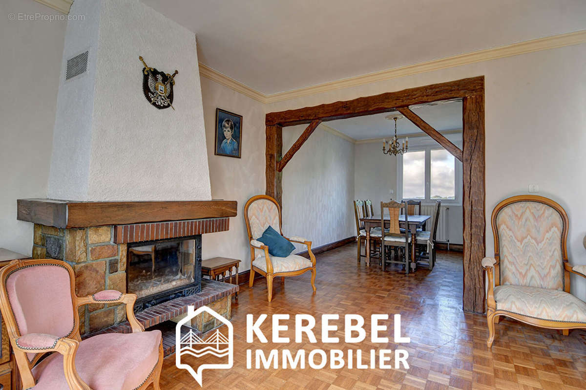 Maison à DIRINON