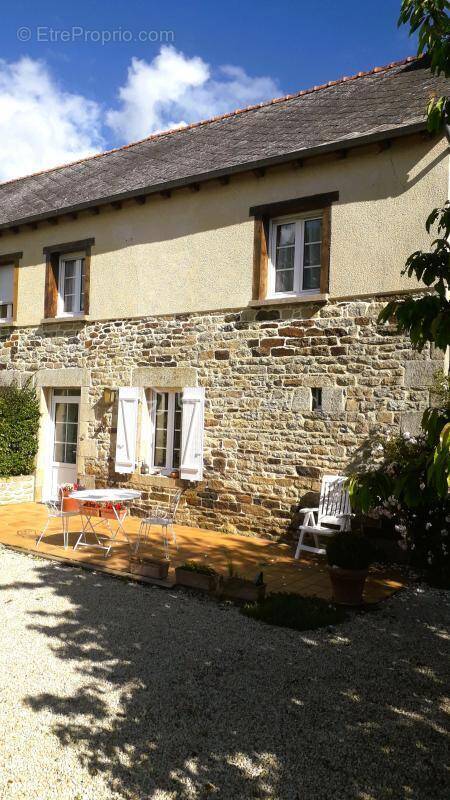 Maison à YVIGNAC-LA-TOUR