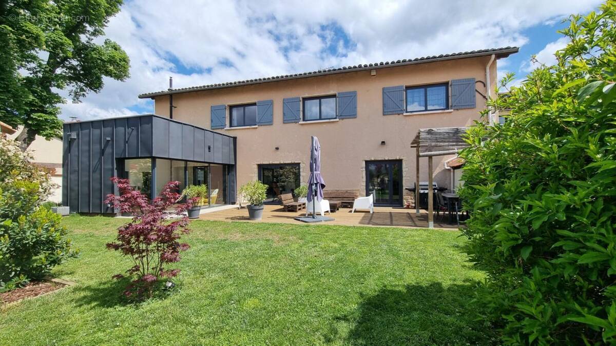 Maison à LES CHERES