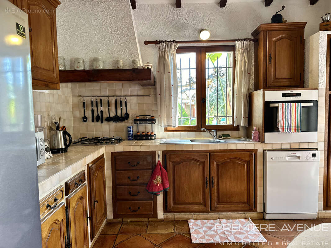Maison à LA GARDE-FREINET