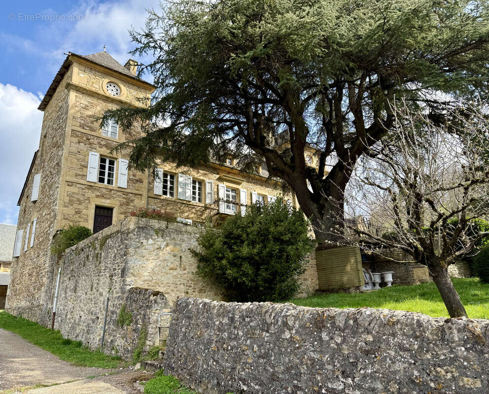 Maison à ESPALION