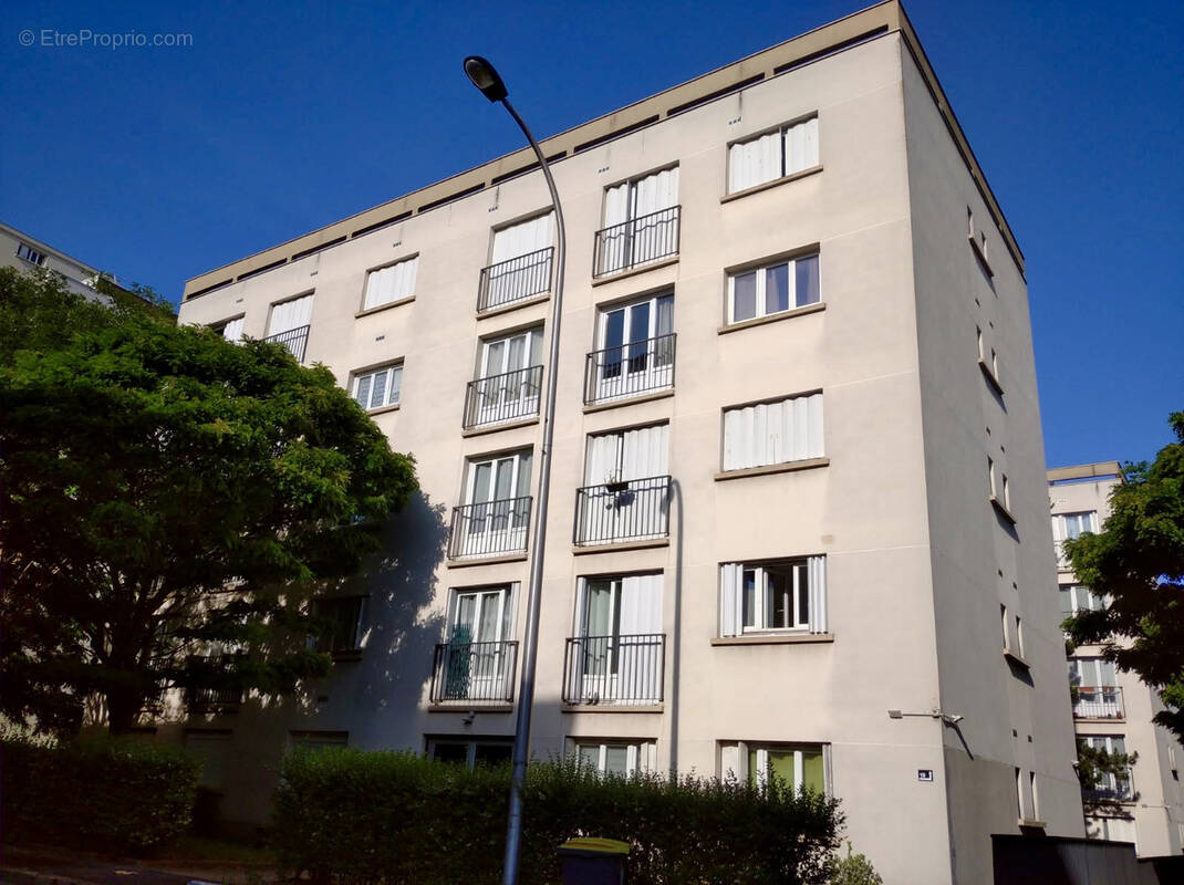 Appartement à ROSNY-SOUS-BOIS