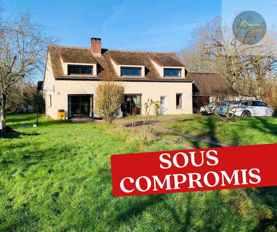 Maison à DOMATS