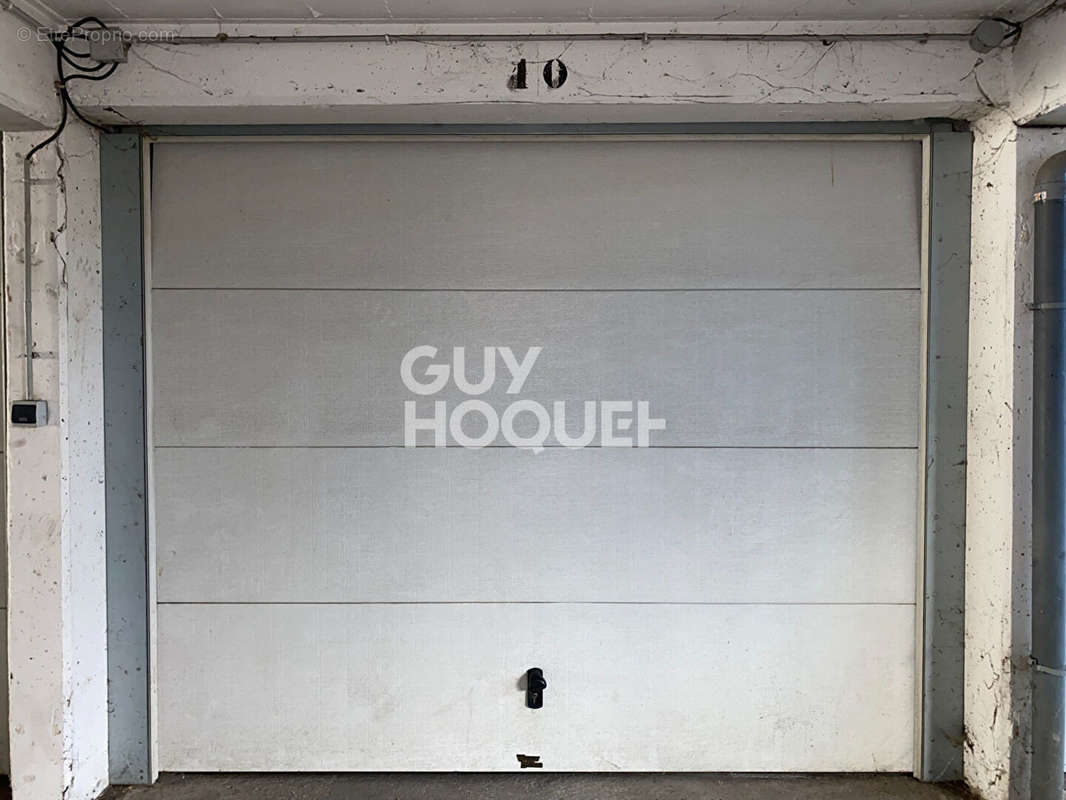 Parking à GIVORS