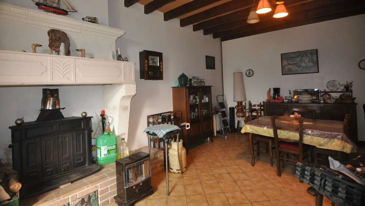 Maison à CHALAIS