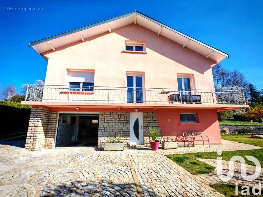 Photo 1 - Maison à NEUFCHATEAU