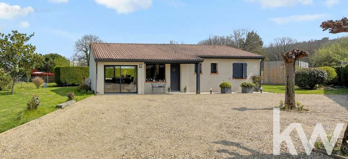 Maison à FRONTON