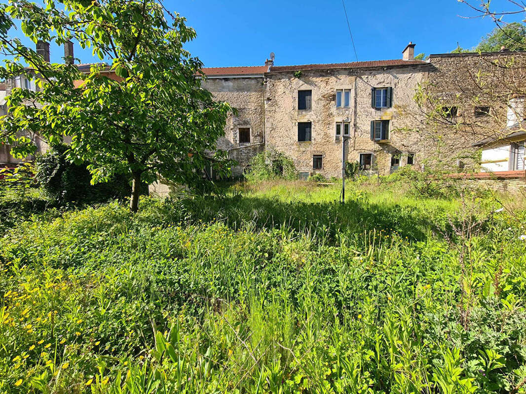 Maison à CHAUMONT