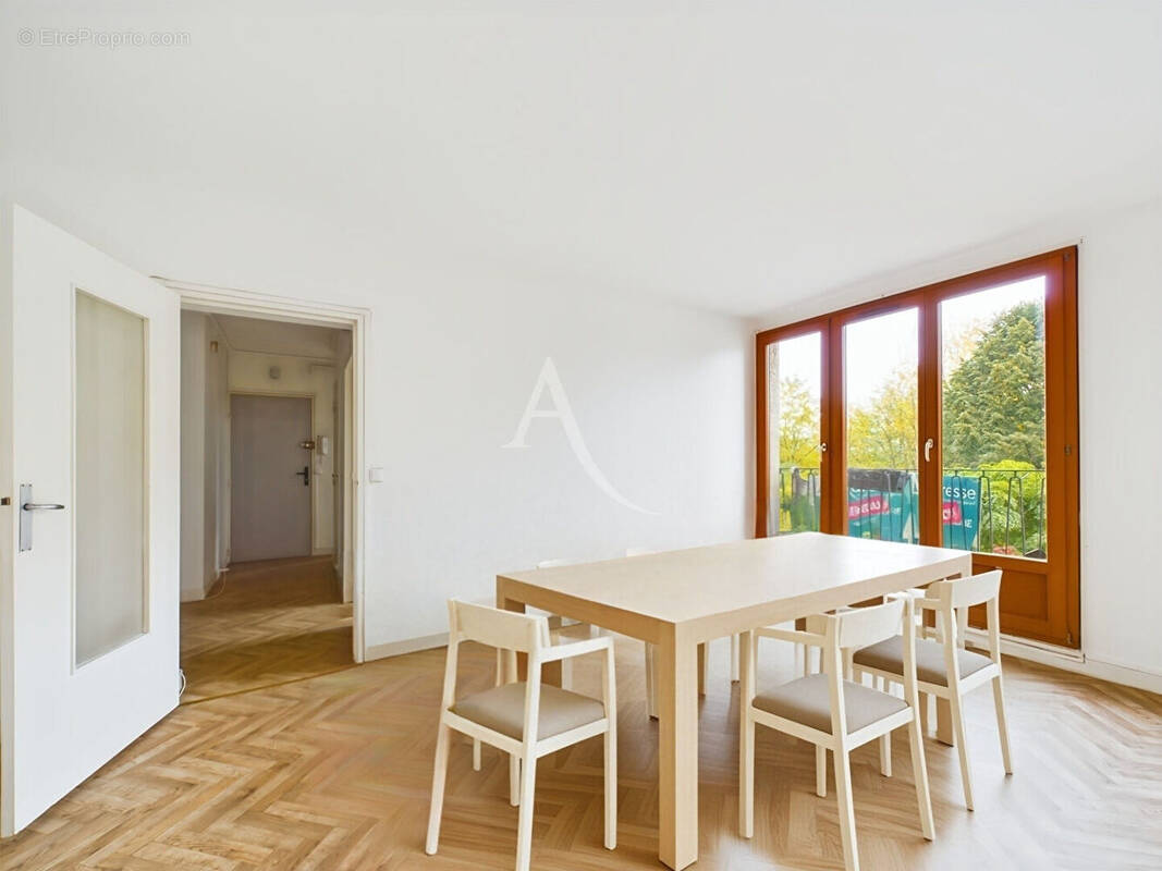 Appartement à CHAMPIGNY-SUR-MARNE