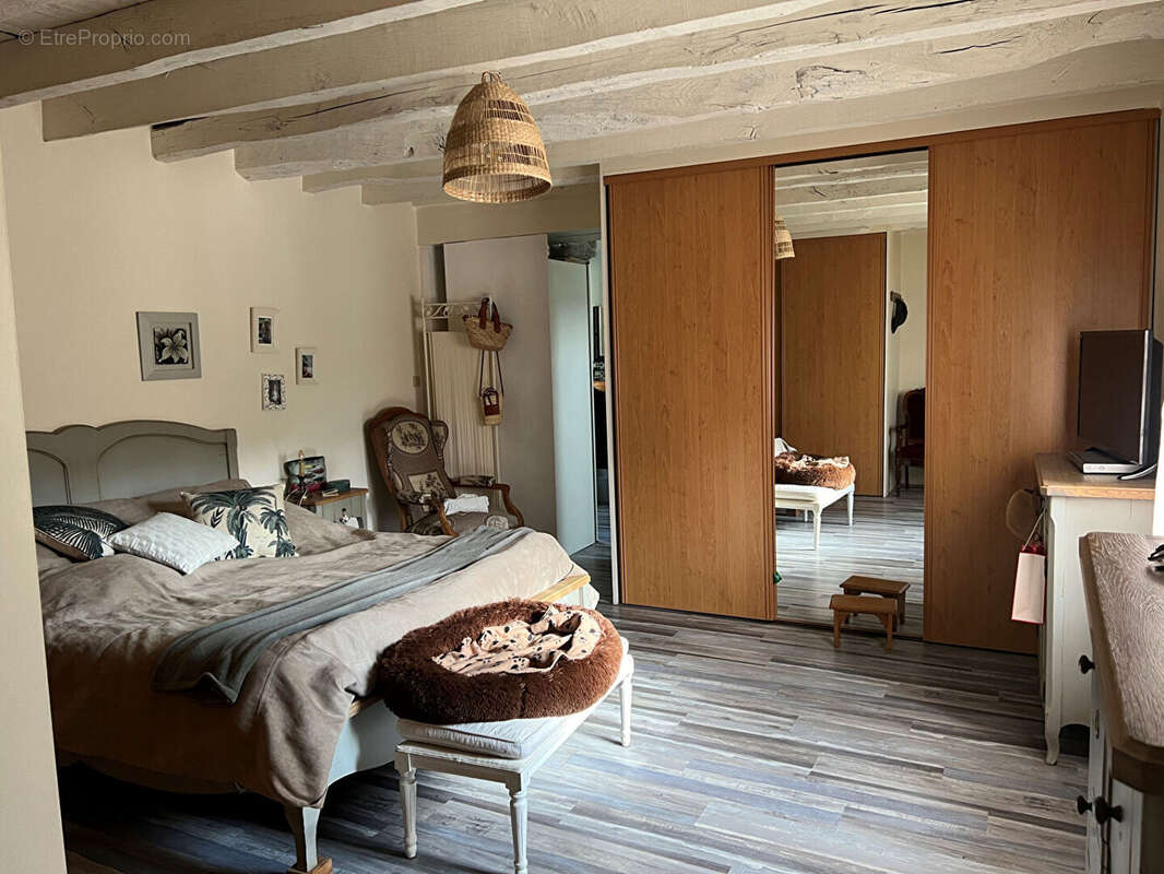 Maison à PARCAY-MESLAY