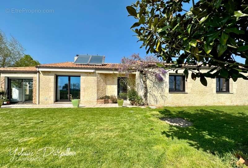 Maison à VIEILLEVIGNE