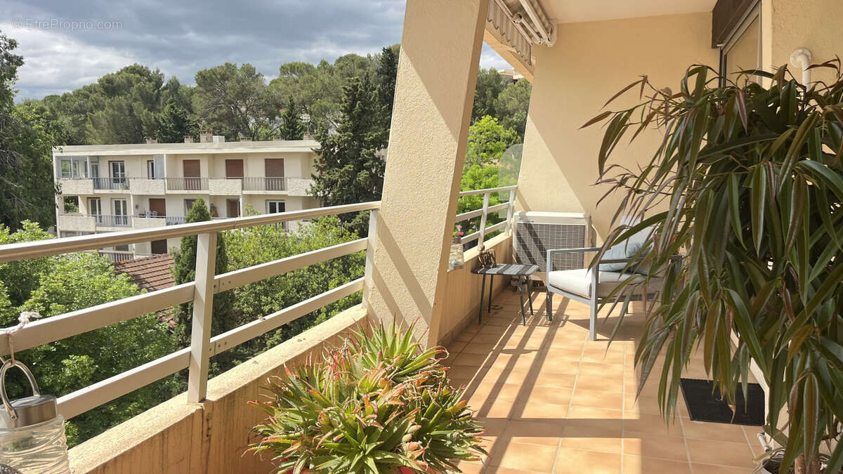 Appartement à NIMES