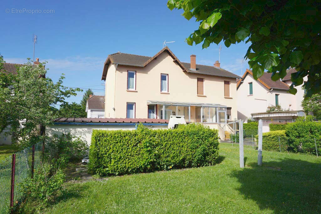 Maison à PARAY-LE-MONIAL