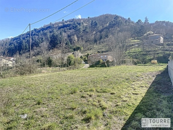 Terrain à VALS-LES-BAINS