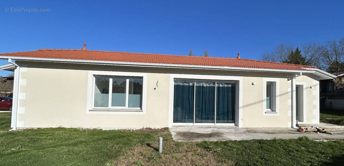 Maison à MIOS