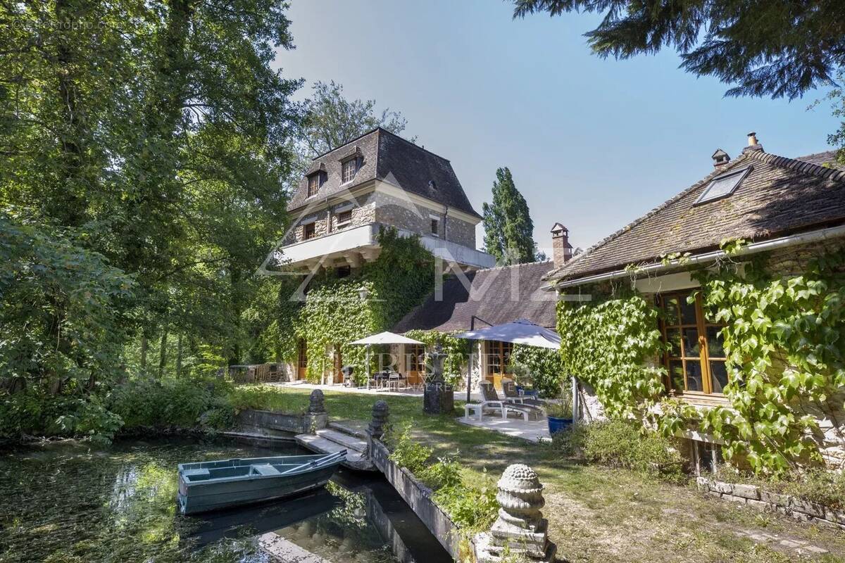 Maison à CHEVREUSE