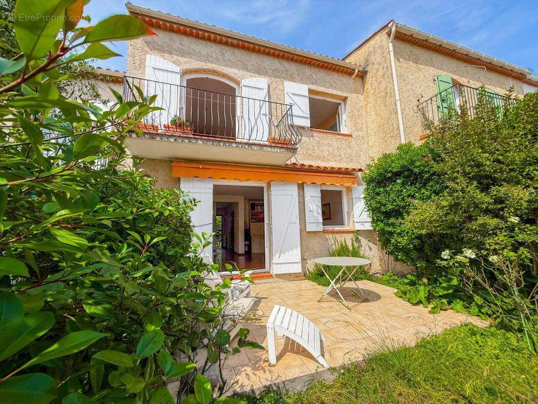 Maison à VILLENEUVE-LOUBET
