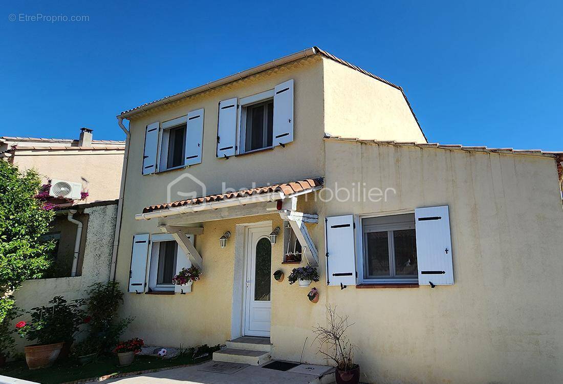 Maison à SOLLIES-PONT