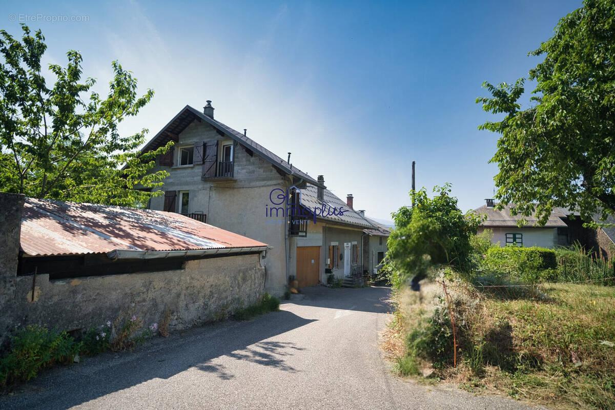 Maison à SAINT-PIERRE-D&#039;ALBIGNY