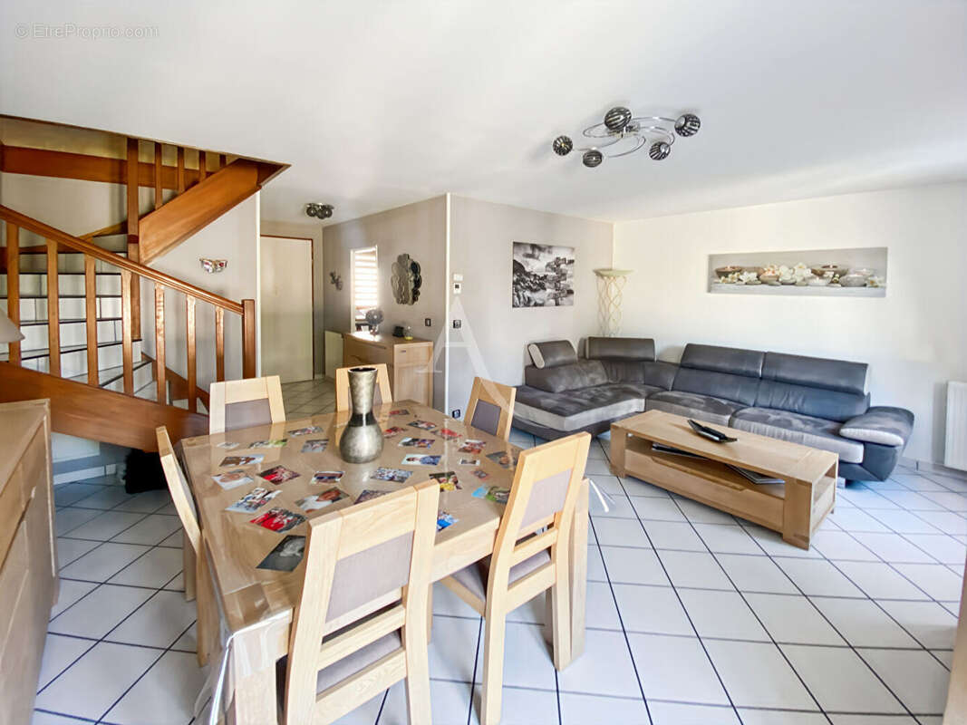 Maison à VAUREAL