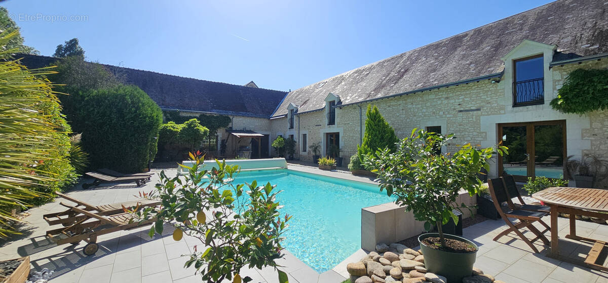 Maison à SAINTE-MAURE-DE-TOURAINE