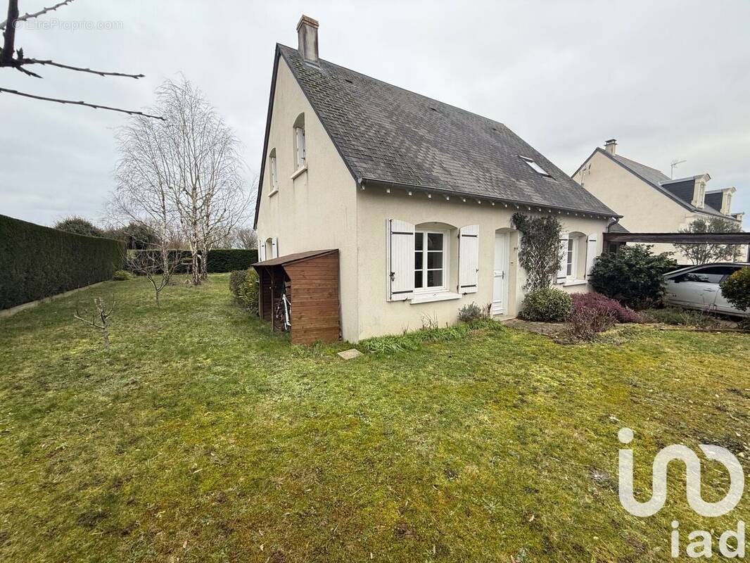 Photo 1 - Maison à NOTRE-DAME-D&#039;OE