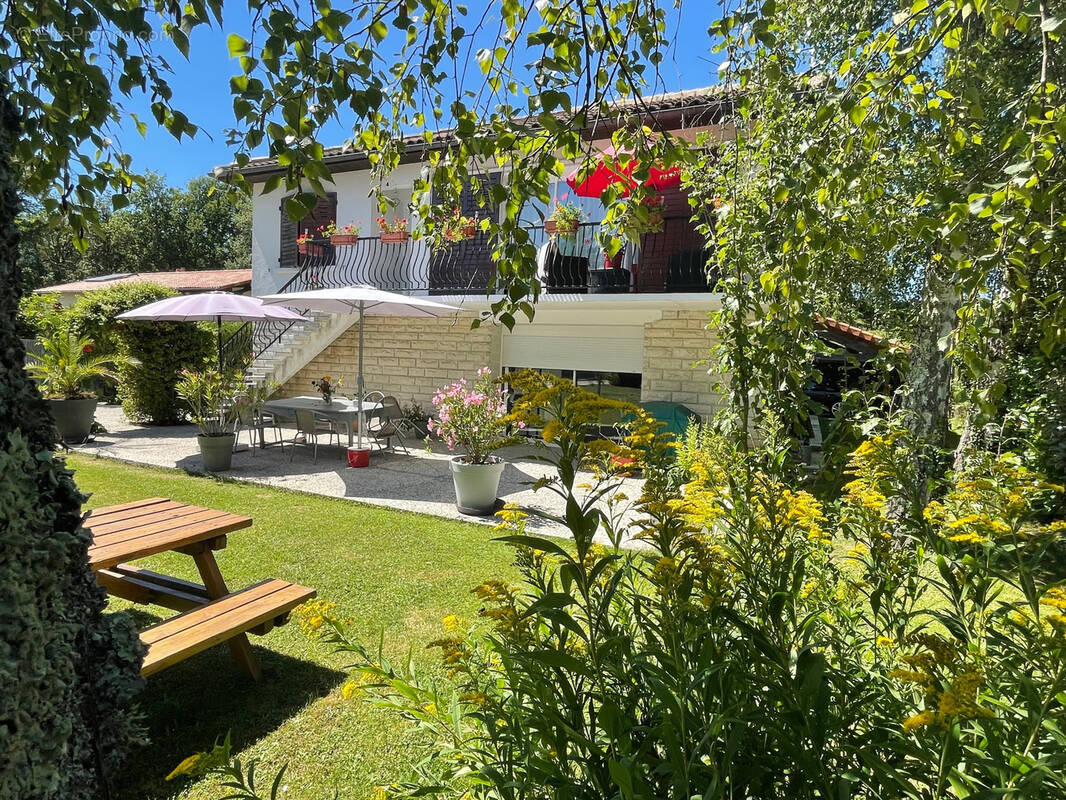 Maison à MIGNALOUX-BEAUVOIR