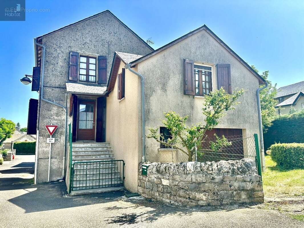 Maison à LE MASSEGROS