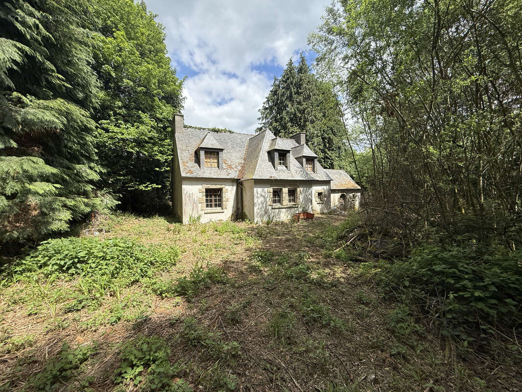 Maison à GUERLESQUIN