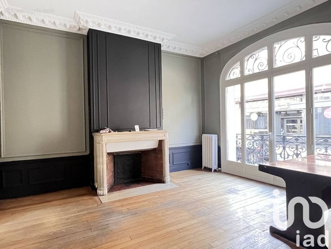 Photo 1 - Maison à COMPIEGNE
