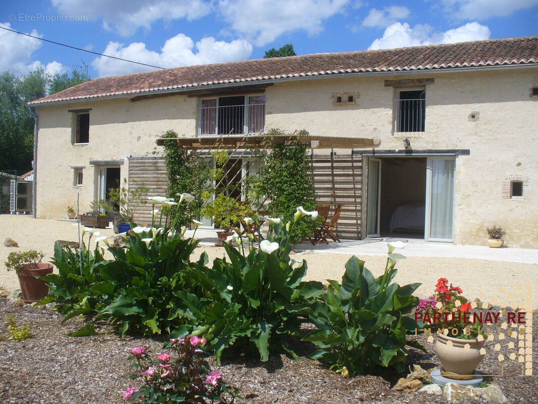 Maison à PRESSIGNY