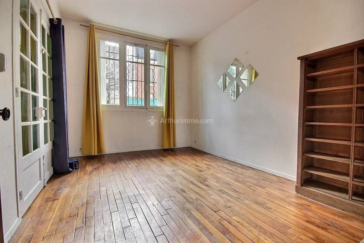 Appartement à BOIS-COLOMBES