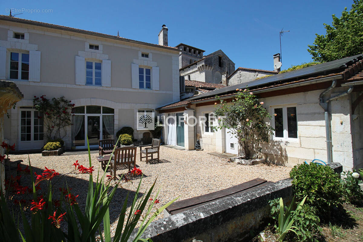 Maison à MAREUIL