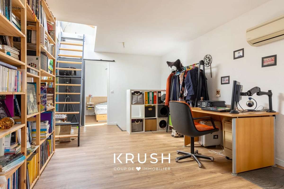 Appartement à MARSEILLE-13E