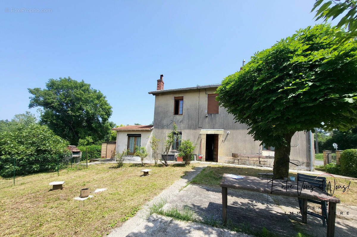 Maison à BAZAS