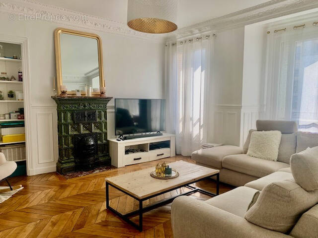 Appartement à BOURG-LA-REINE