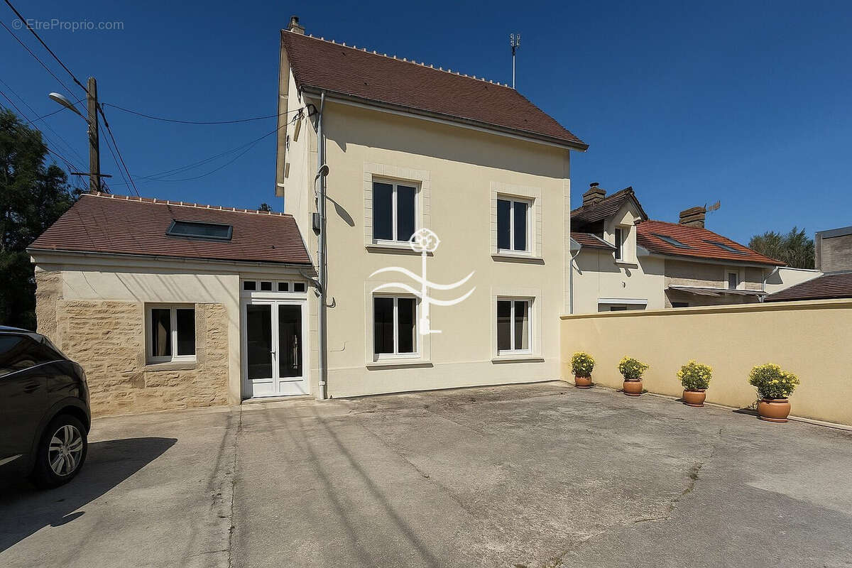 Maison à AMFREVILLE