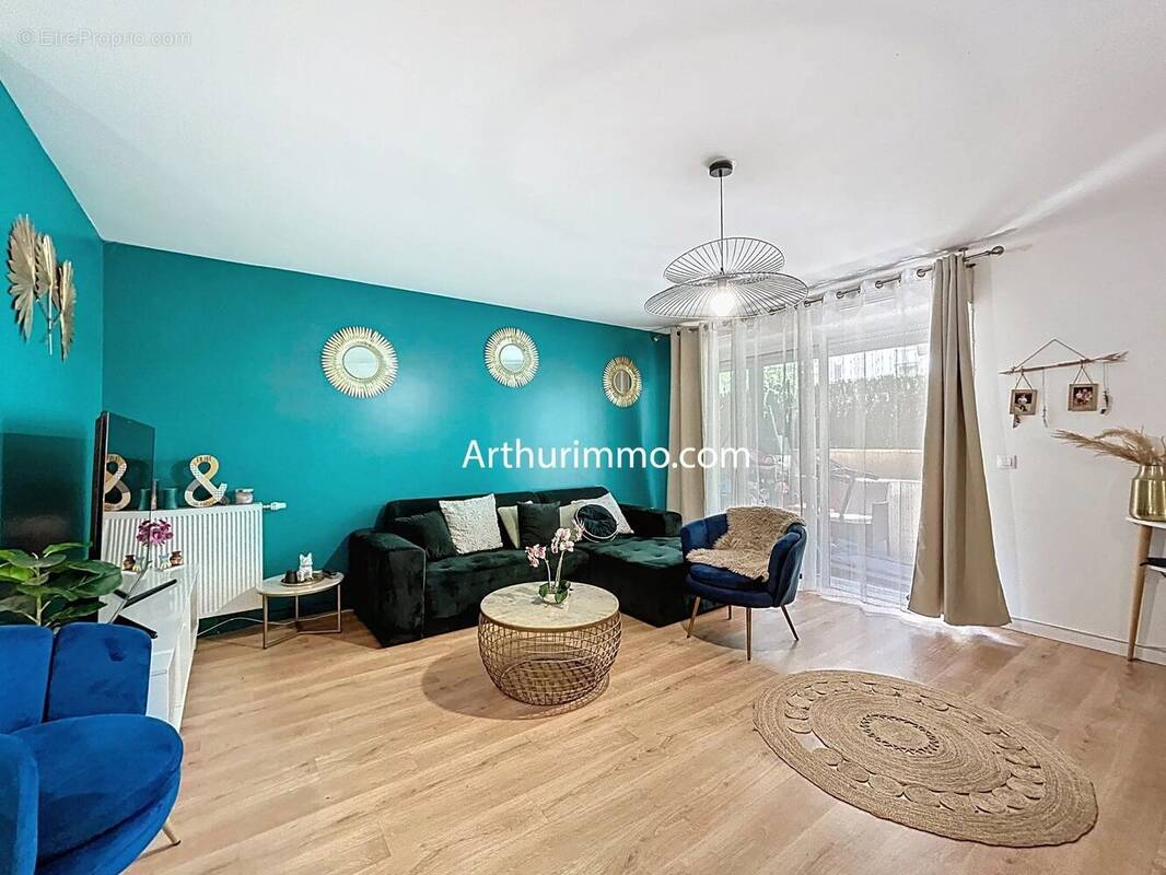 Appartement à LIMEIL-BREVANNES