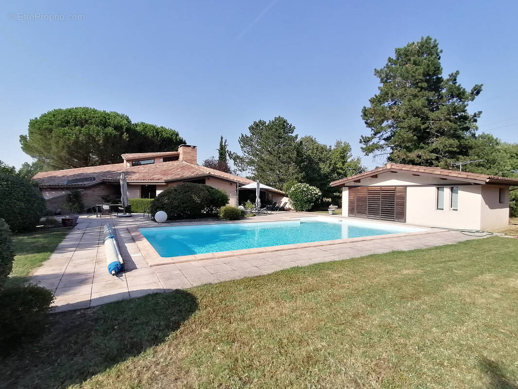 Maison à CASTELNAU-D&#039;ESTRETEFONDS