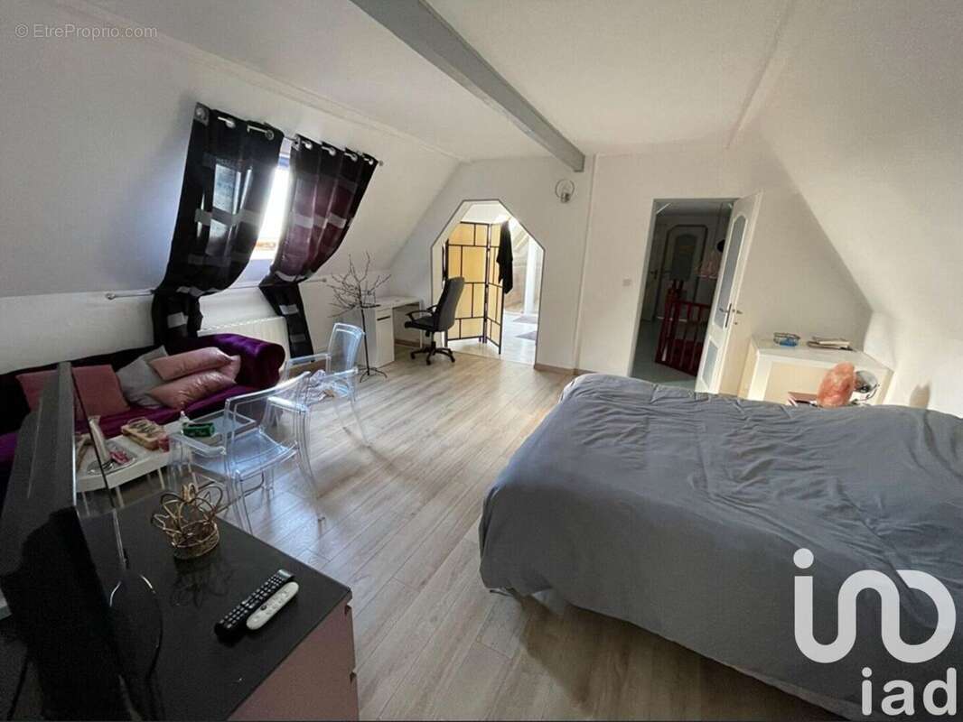 Photo 8 - Maison à BUCHY
