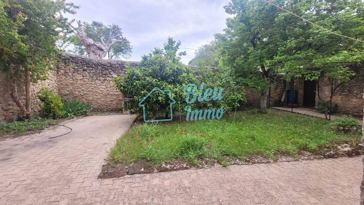 Appartement à CLERMONT-L&#039;HERAULT
