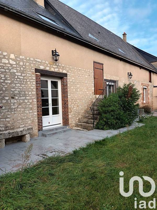 Photo 1 - Maison à DAMMARIE