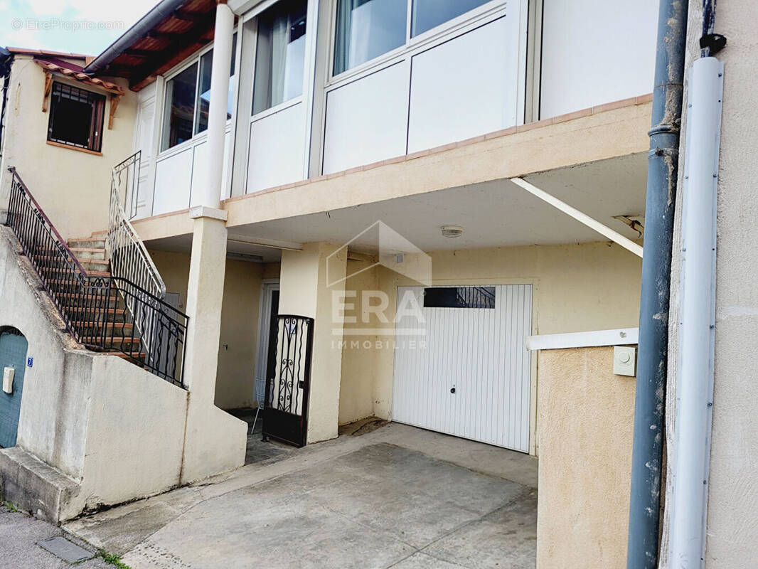 Appartement à L&#039;ESCALE